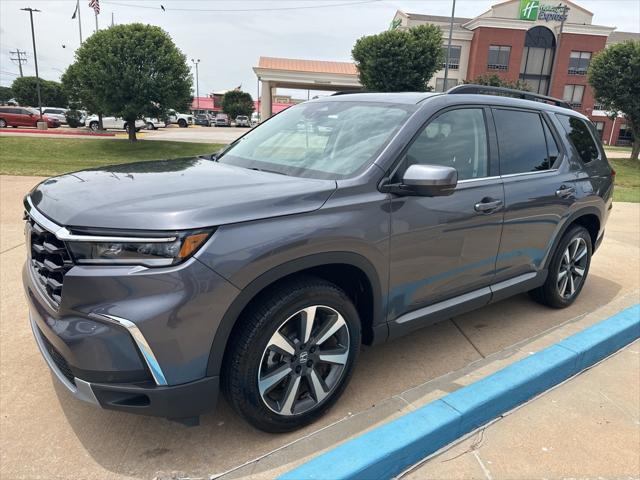 used 2025 Honda Pilot car, priced at $53,790