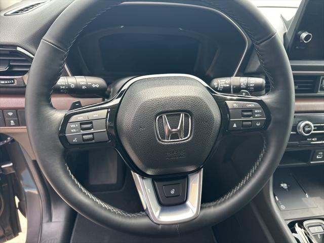 used 2025 Honda Pilot car, priced at $53,790