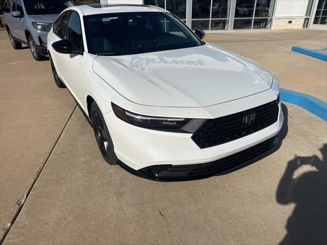 new 2025 Honda Accord Hybrid car, priced at $35,990