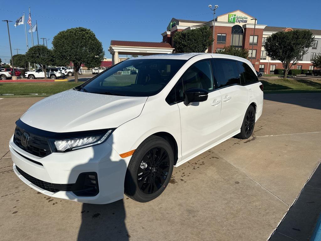 new 2026 Honda Odyssey car, priced at $43,195