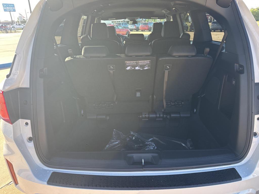 new 2026 Honda Odyssey car, priced at $43,195