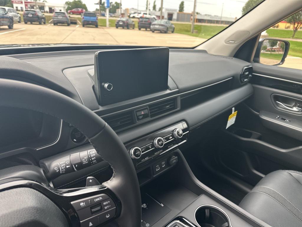 new 2025 Honda Pilot car, priced at $46,588
