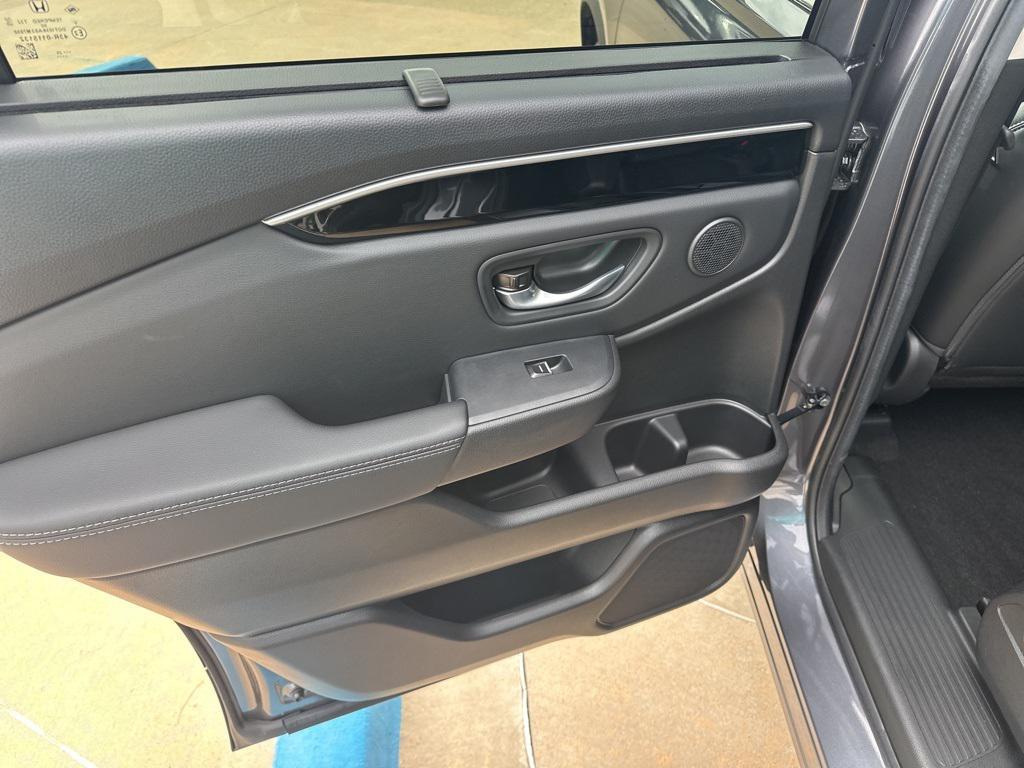 new 2025 Honda Pilot car, priced at $46,588