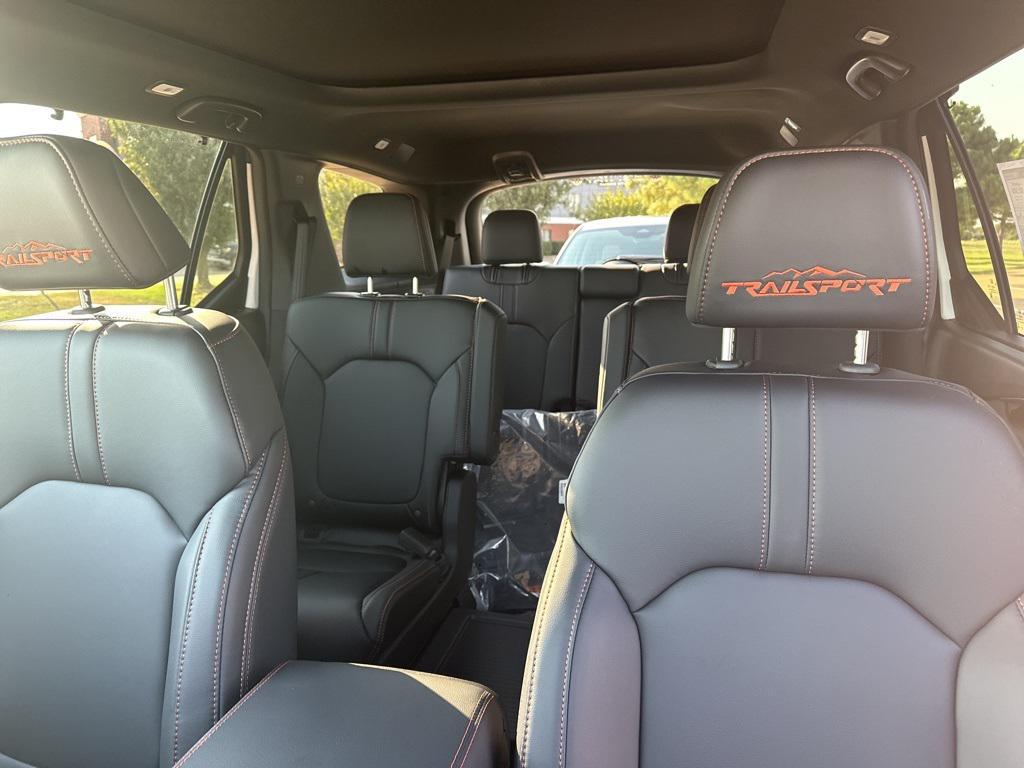 new 2025 Honda Pilot car, priced at $48,314
