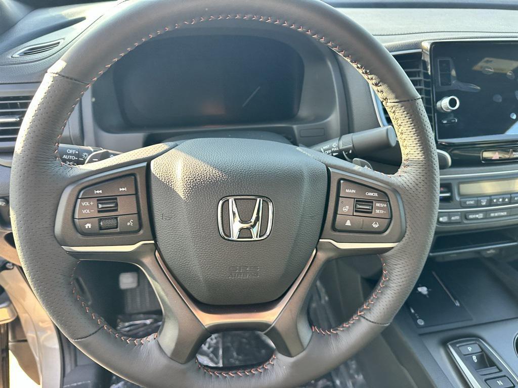 new 2025 Honda Ridgeline car, priced at $44,117