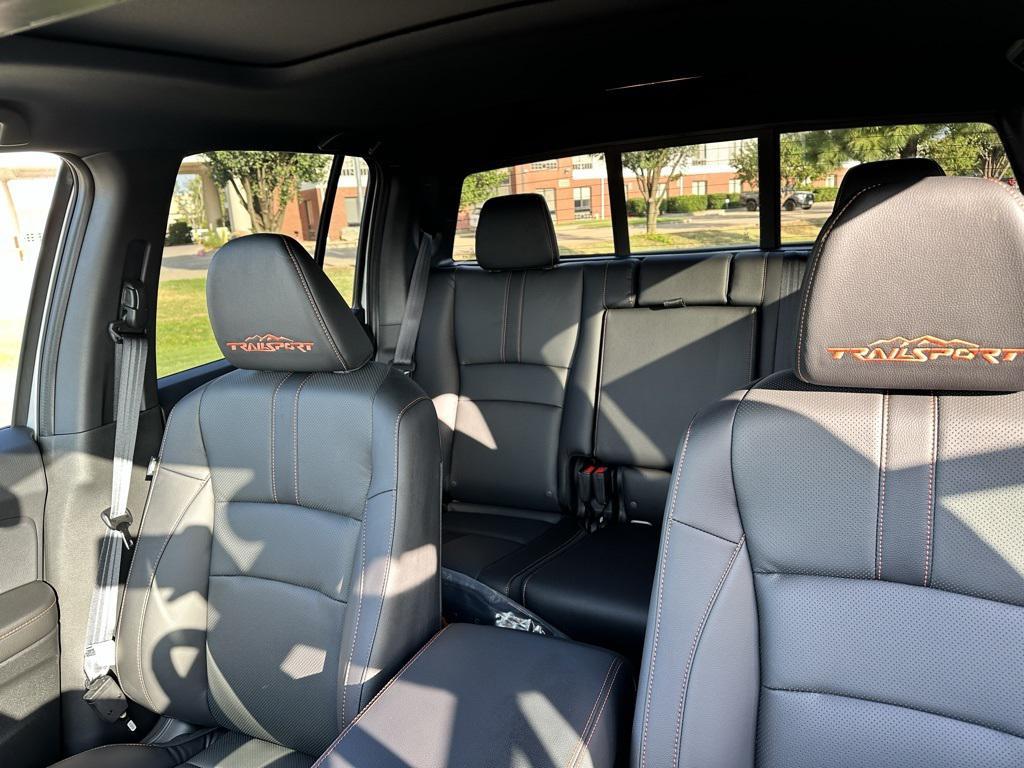 new 2025 Honda Ridgeline car, priced at $44,117