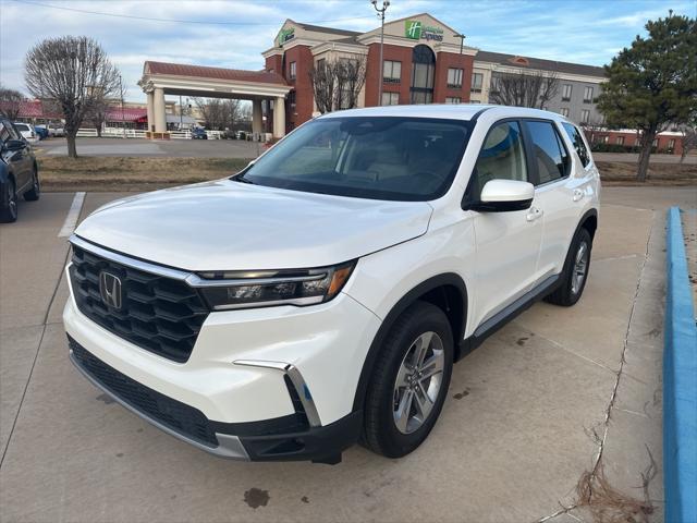 new 2025 Honda Pilot car, priced at $47,450