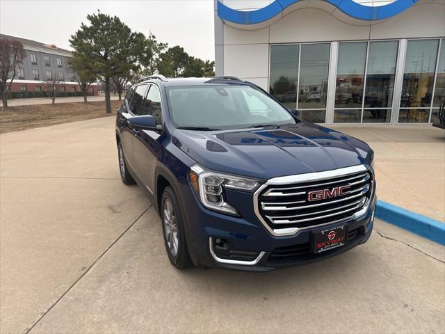 used 2023 GMC Terrain car, priced at $25,125