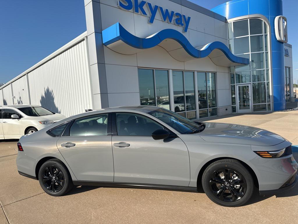 new 2025 Honda Accord car, priced at $30,806