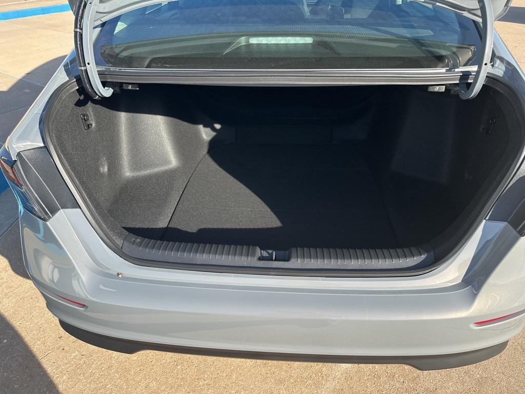 new 2025 Honda Accord car, priced at $30,806