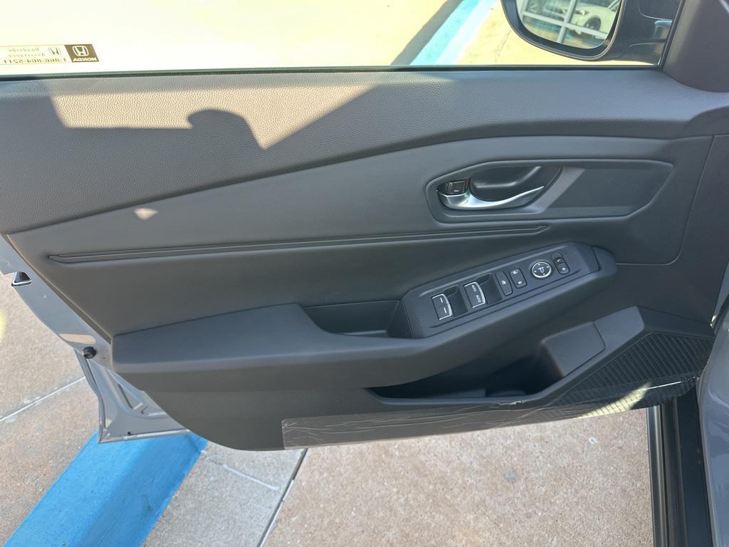 new 2025 Honda Accord car, priced at $30,806