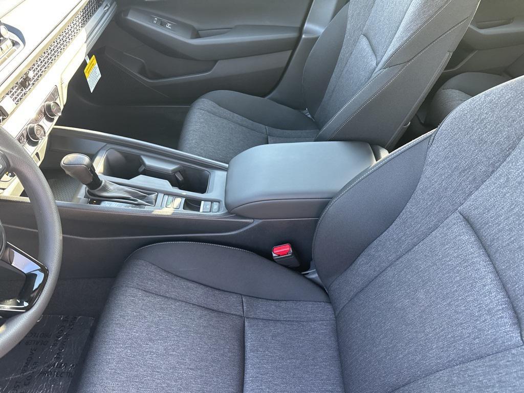 new 2025 Honda Accord car, priced at $30,806