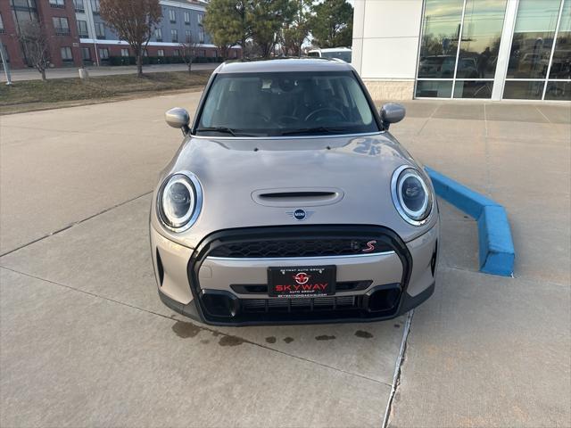 used 2024 MINI Hardtop car, priced at $27,725