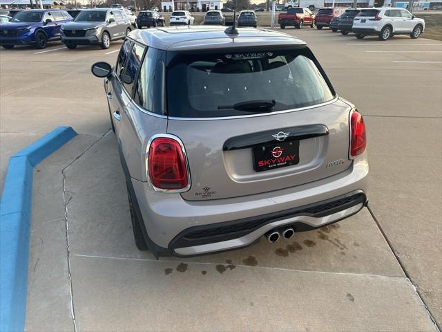 used 2024 MINI Hardtop car, priced at $27,725