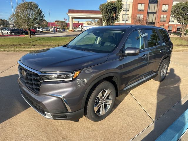 new 2025 Honda Pilot car, priced at $44,269