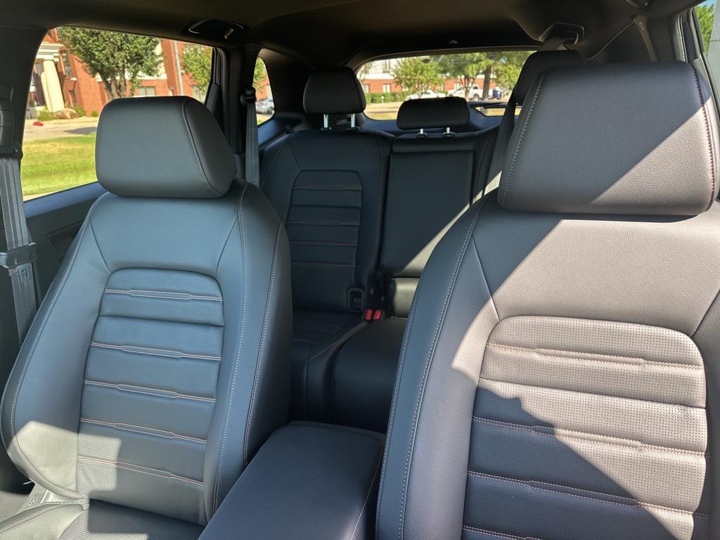 new 2026 Honda CR-V Hybrid car, priced at $39,683