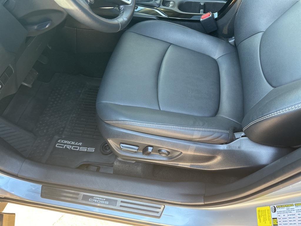 used 2023 Toyota Corolla Cross car, priced at $23,790
