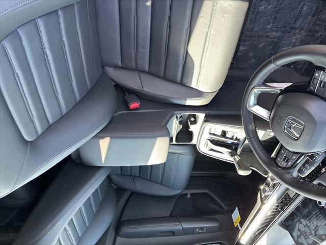 new 2025 Honda CR-V car, priced at $37,895