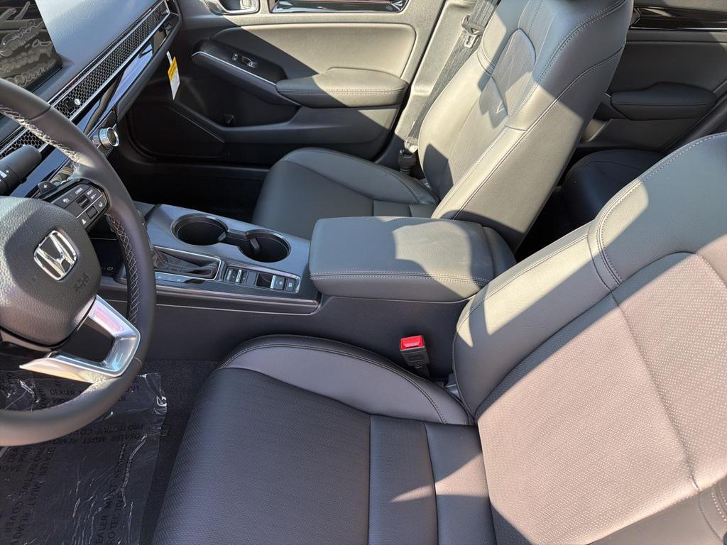 new 2026 Honda Civic Hybrid car, priced at $32,033