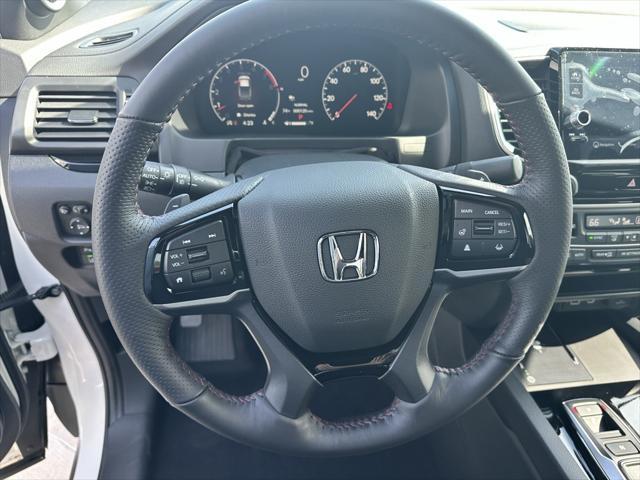 new 2025 Honda Ridgeline car, priced at $46,353