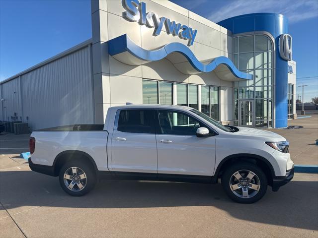 new 2025 Honda Ridgeline car, priced at $42,239