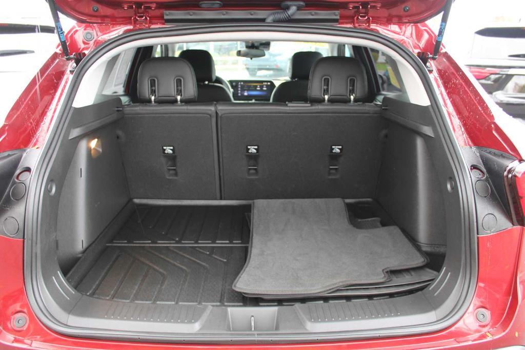 used 2025 Chevrolet Trax car, priced at $21,997