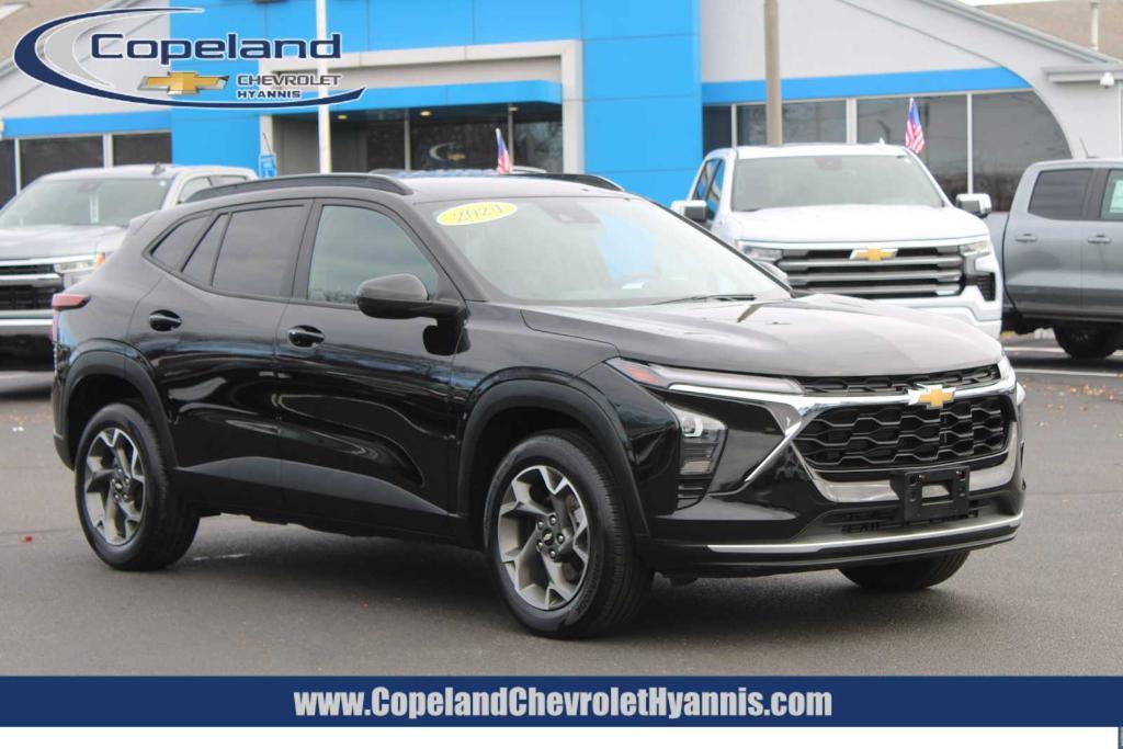 used 2024 Chevrolet Trax car, priced at $20,847