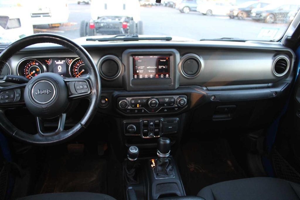 used 2022 Jeep Gladiator car, priced at $32,598