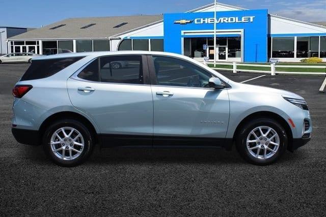 used 2022 Chevrolet Equinox car, priced at $20,159