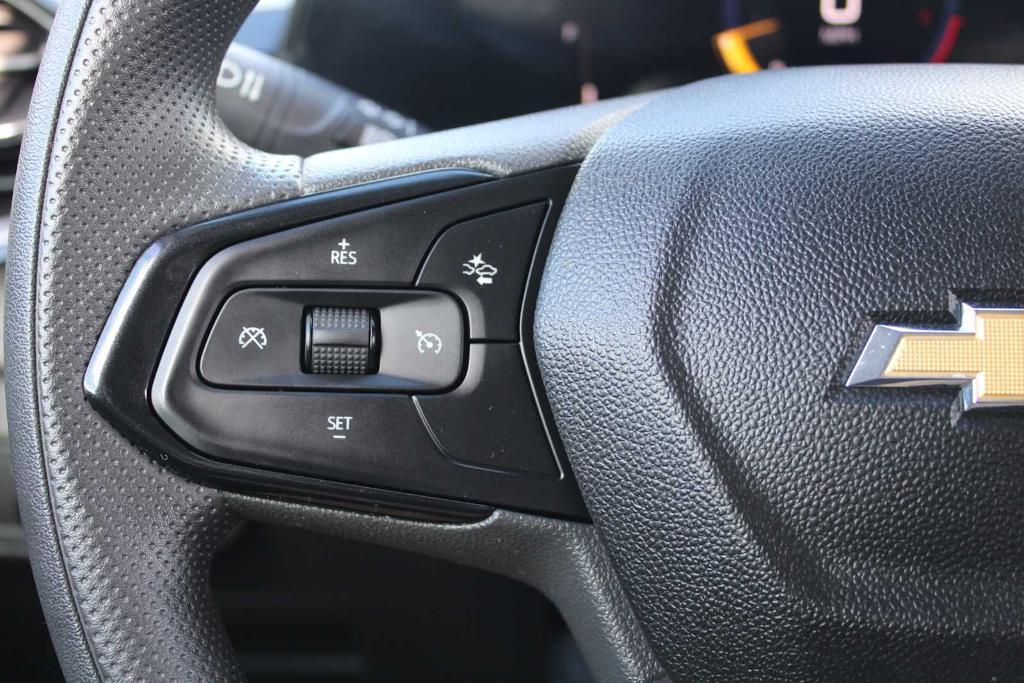 used 2025 Chevrolet TrailBlazer car, priced at $23,985