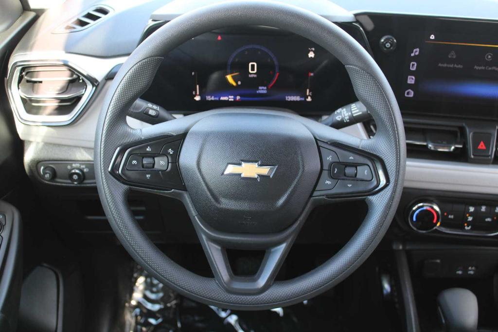 used 2025 Chevrolet TrailBlazer car, priced at $23,985