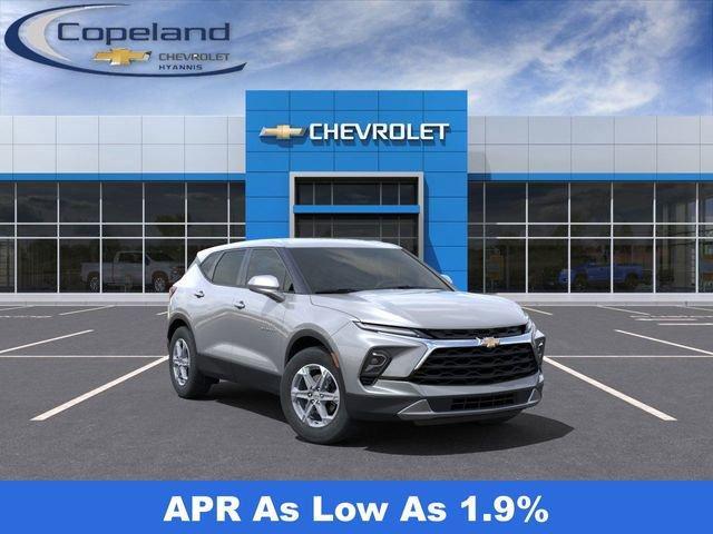 new 2025 Chevrolet Blazer car, priced at $38,495
