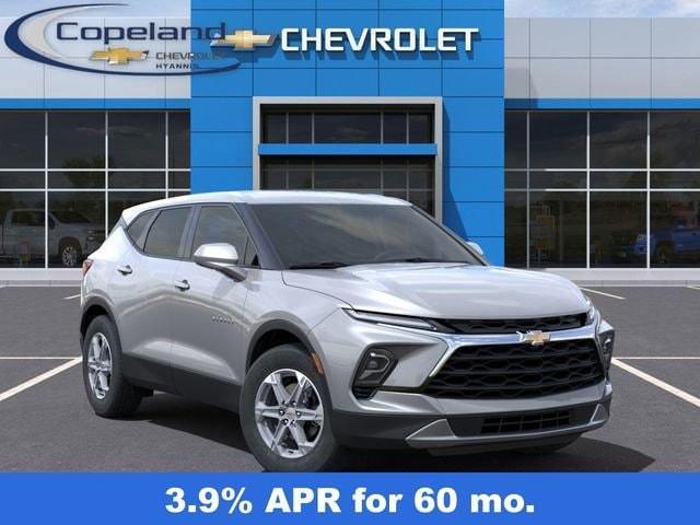 new 2025 Chevrolet Blazer car, priced at $38,495