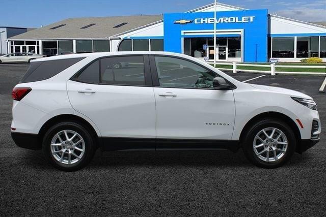used 2022 Chevrolet Equinox car, priced at $21,448