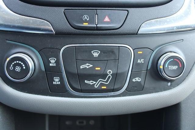 used 2022 Chevrolet Equinox car, priced at $22,076