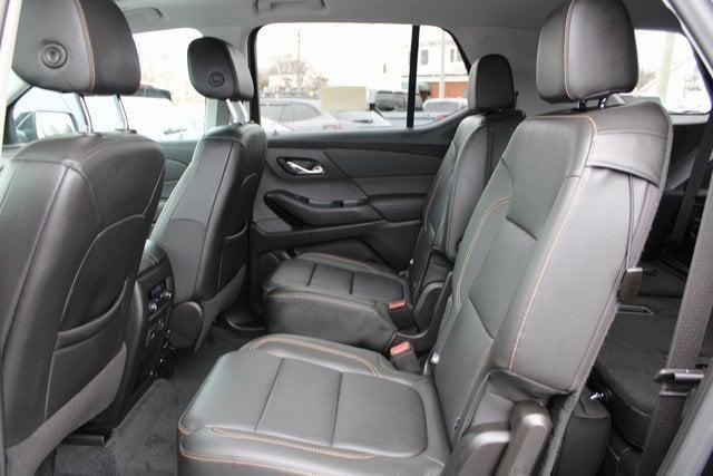 used 2021 Chevrolet Traverse car, priced at $30,672