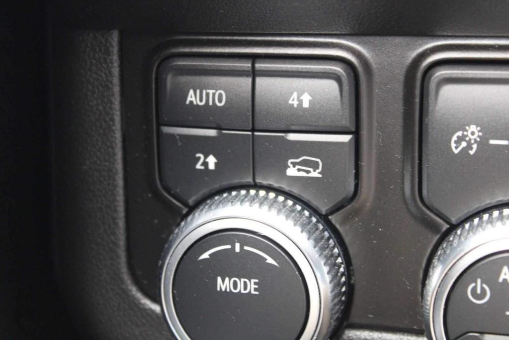 used 2022 GMC Yukon car, priced at $53,849