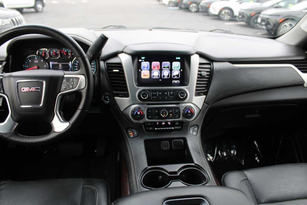 used 2018 GMC Yukon car, priced at $25,785