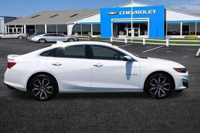 used 2022 Chevrolet Malibu car, priced at $21,246