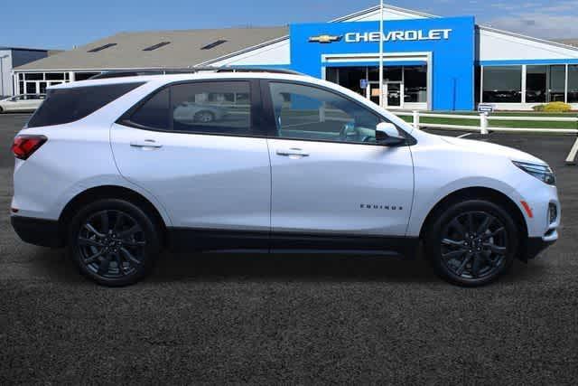 used 2022 Chevrolet Equinox car, priced at $22,313