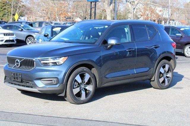 used 2021 Volvo XC40 car, priced at $28,995