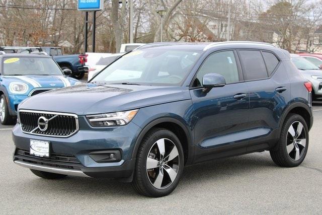 used 2021 Volvo XC40 car, priced at $28,304