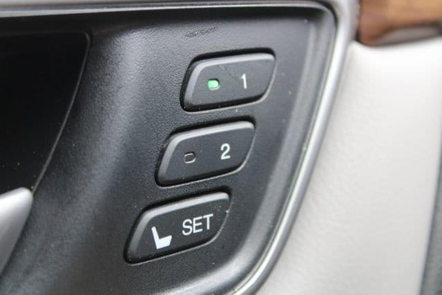 used 2019 Honda CR-V car, priced at $24,662