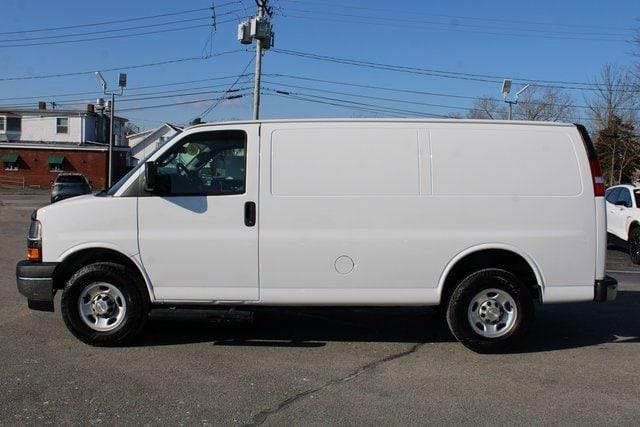 used 2022 Chevrolet Express 2500 car