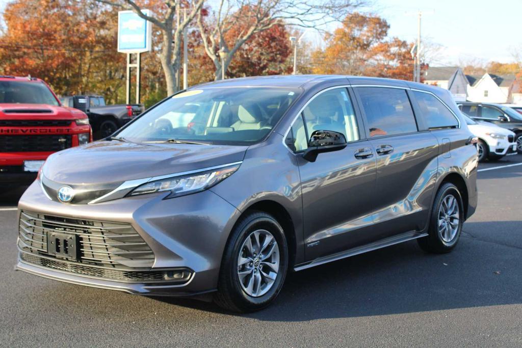 used 2021 Toyota Sienna car, priced at $29,452