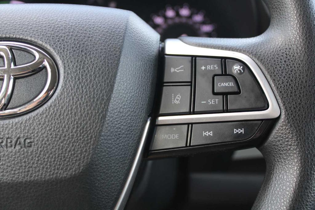 used 2021 Toyota Sienna car, priced at $29,452