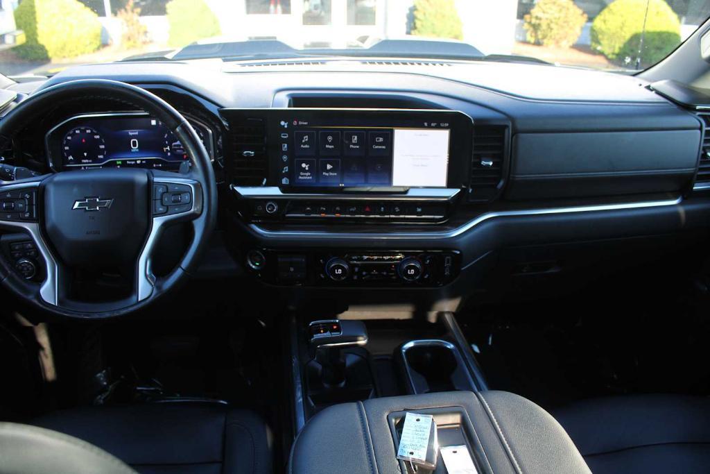 used 2022 Chevrolet Silverado 1500 car, priced at $42,583