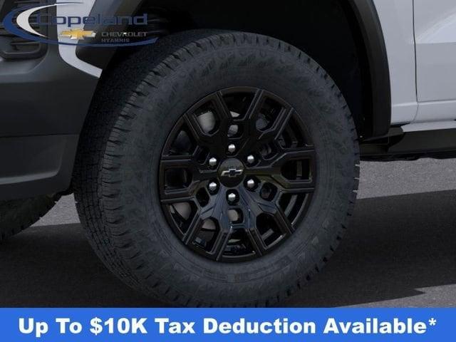 new 2025 Chevrolet Colorado car, priced at $44,970