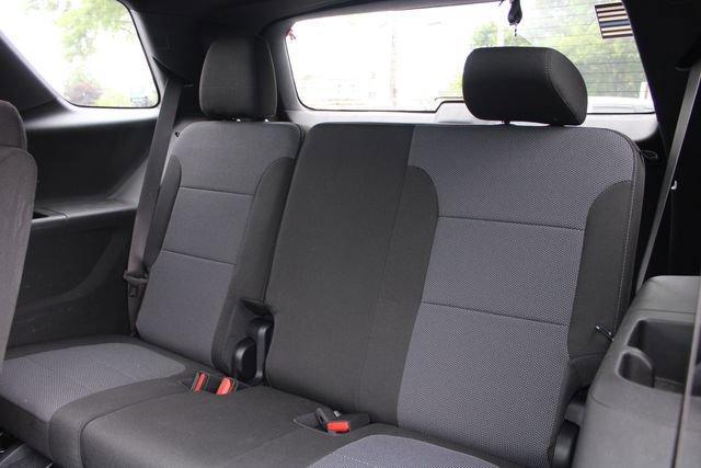 used 2023 Chevrolet Traverse car, priced at $32,985