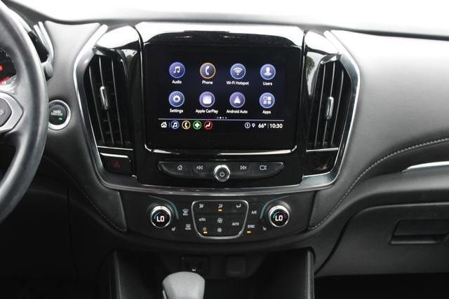 used 2023 Chevrolet Traverse car, priced at $32,985